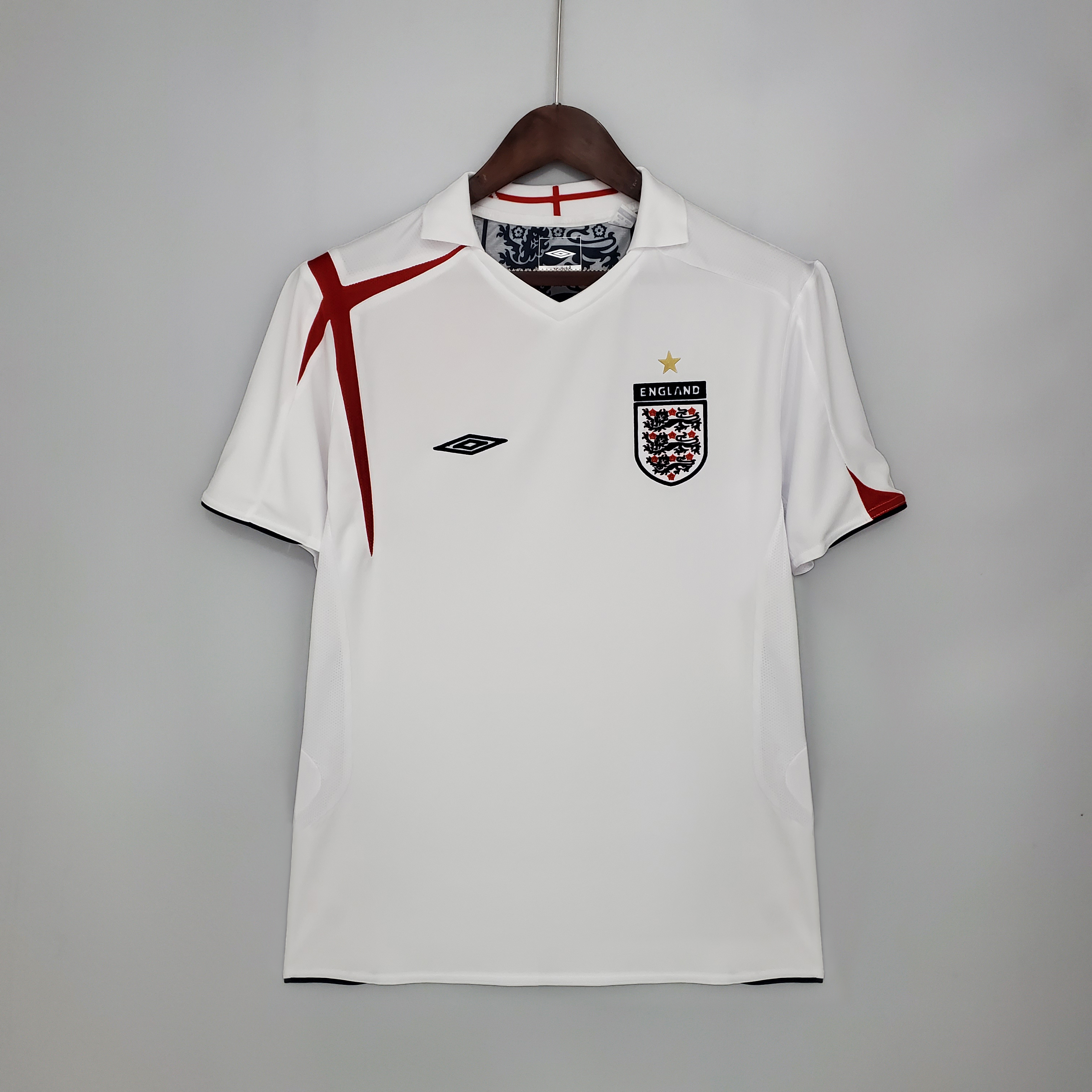 Retro England 2006 Home Stadium Jersey